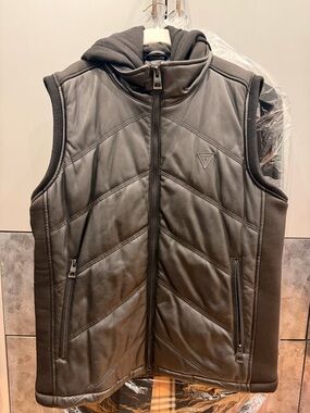 Men’s Guess vest